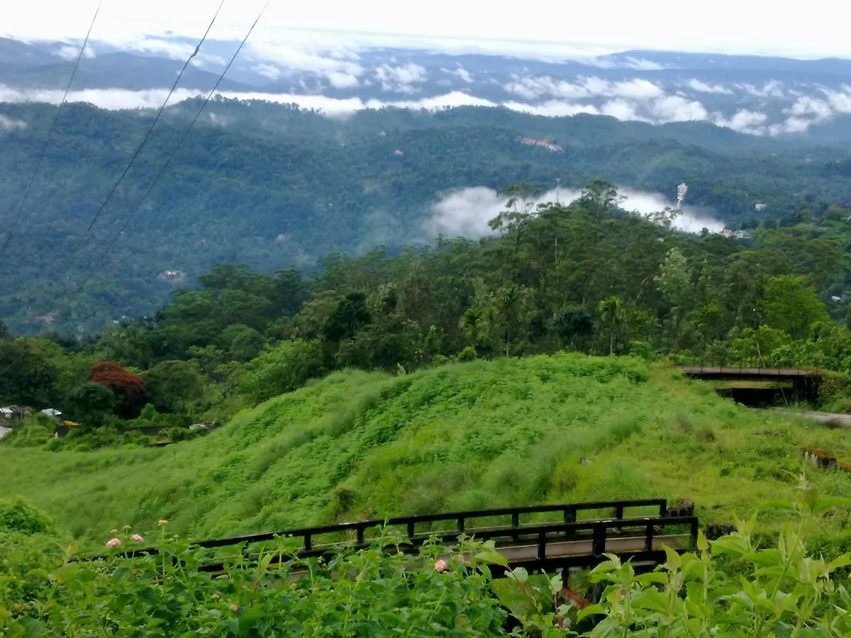 Tea Drops Plantation Villa Munnar Bed & Breakfast